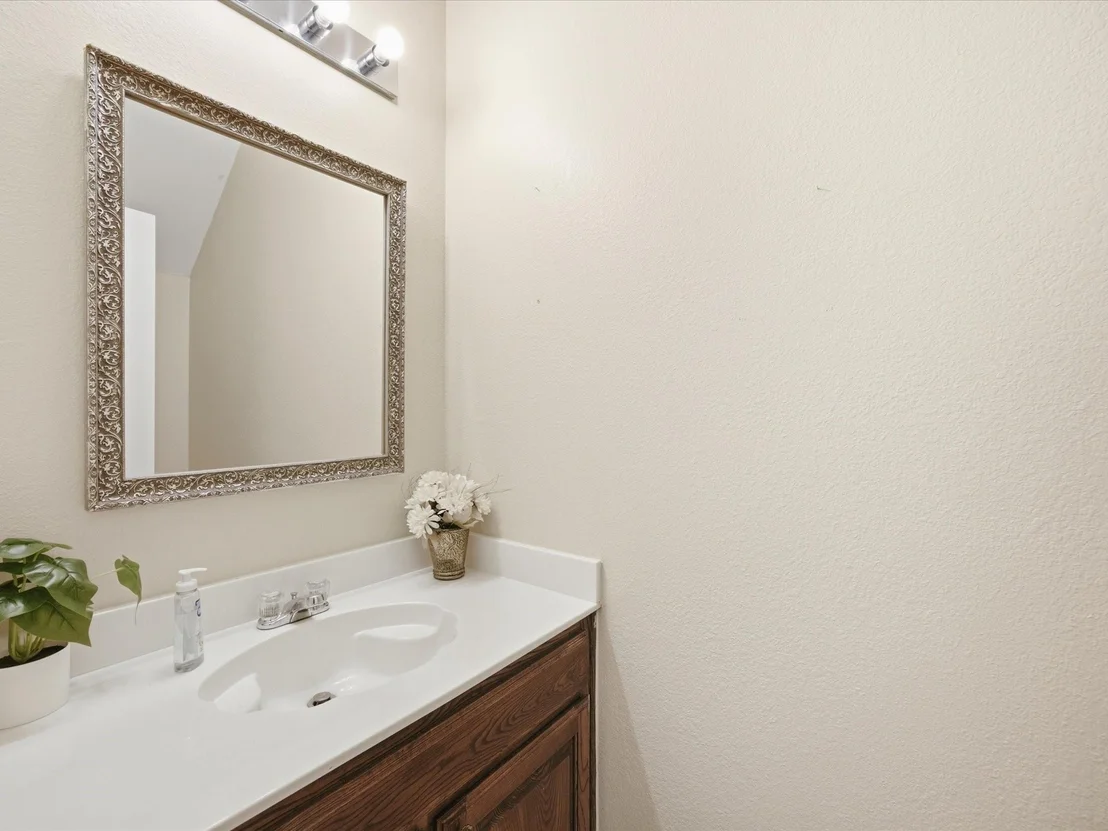 Photo of 5004 Vaquero Drive