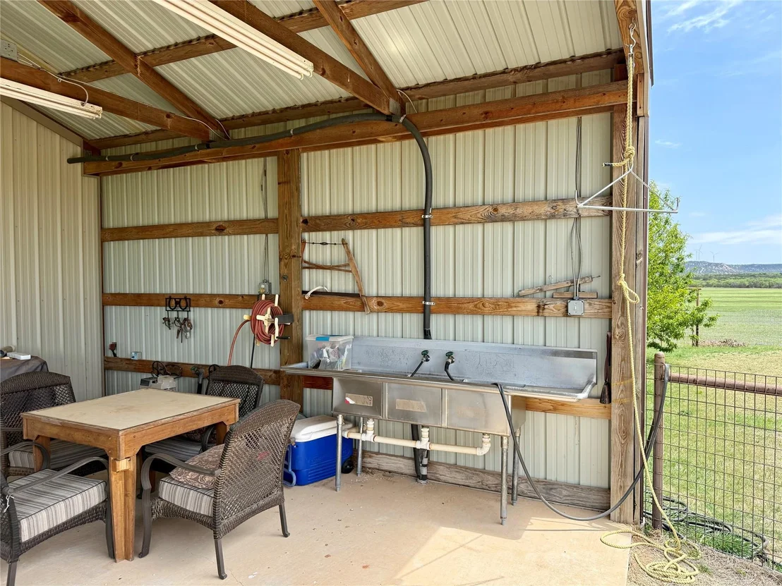 Photo of 631 CR 352