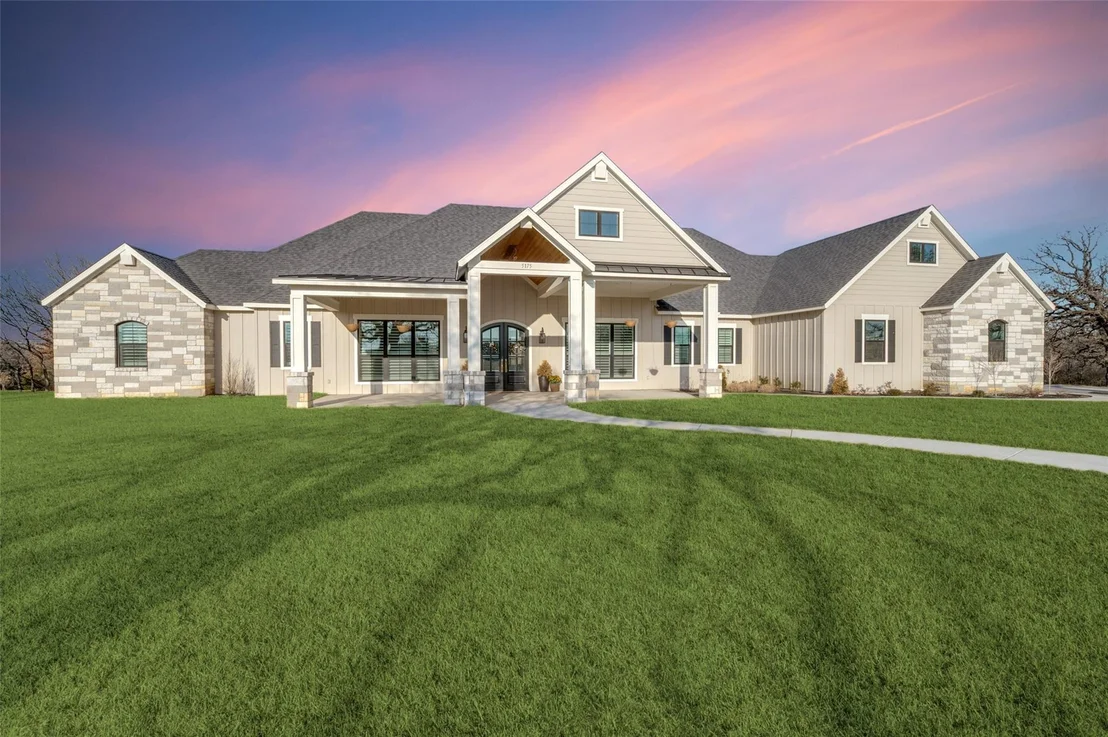 Photo of 5165 Hartlee Field Road