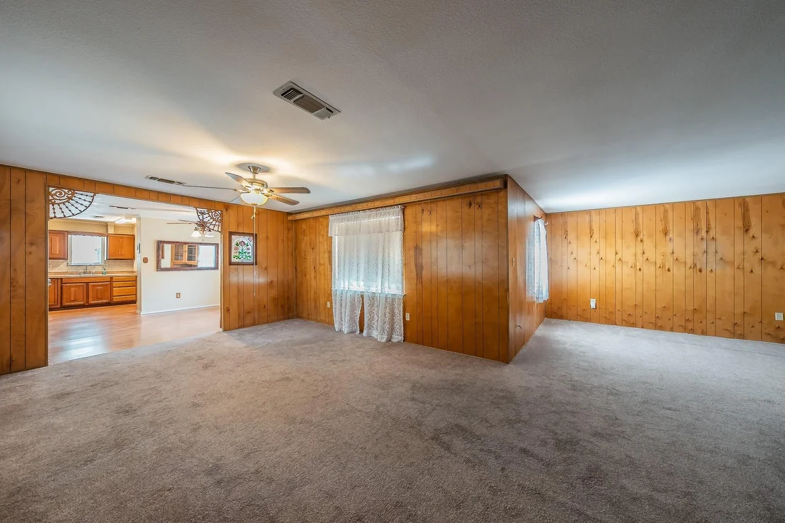 Photo of 1812 Highland Drive E