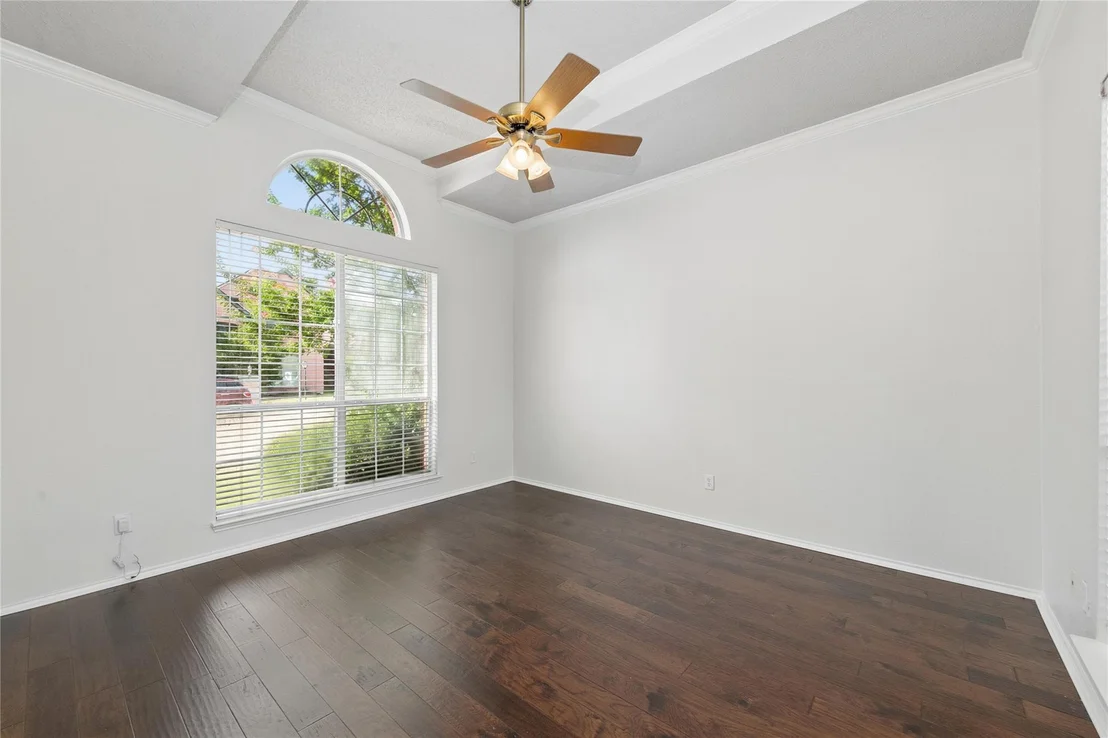 Photo of 4202 Timberglen Road