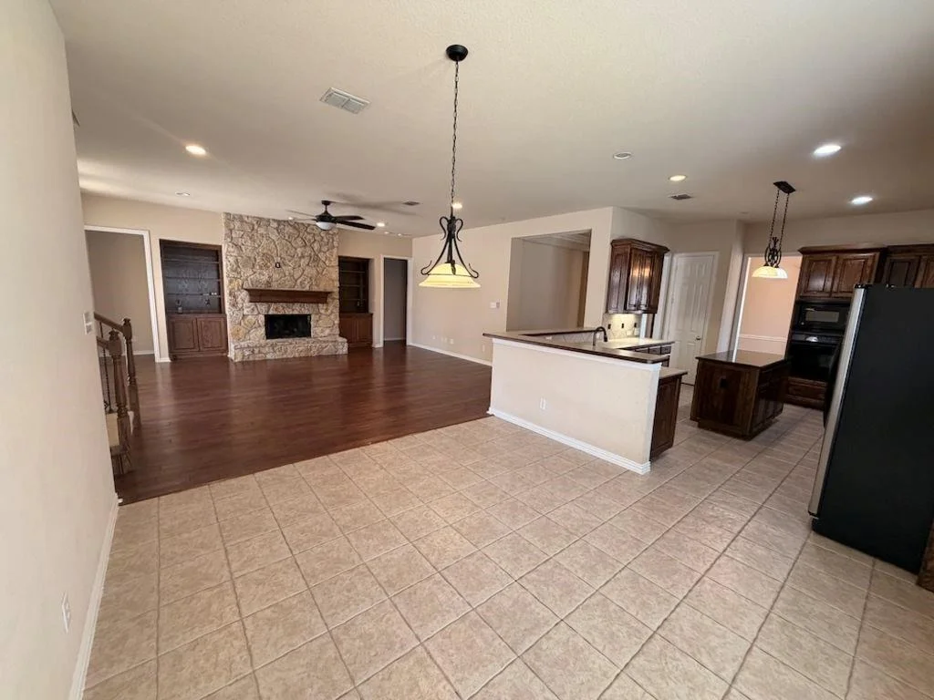 Photo of 2185 Clubview Drive