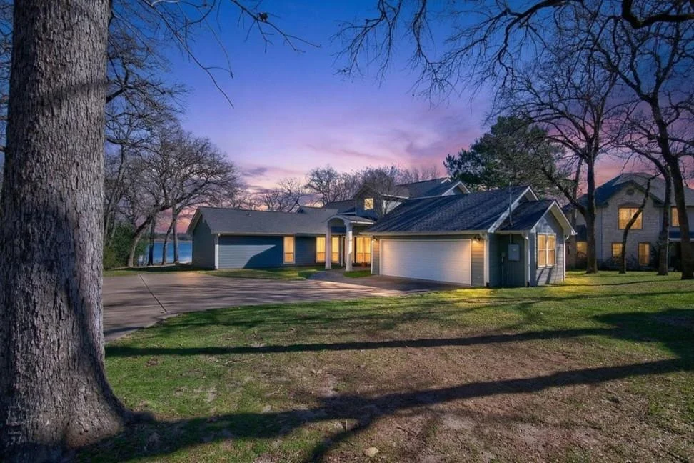 Photo of 7811 Double Oaks Road