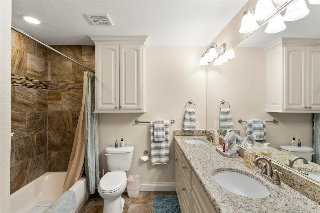 Photo of 13700 Park Harbor Drive