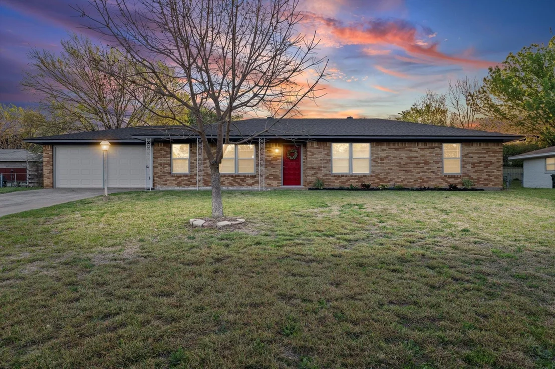 Photo of 605 Catalina Drive