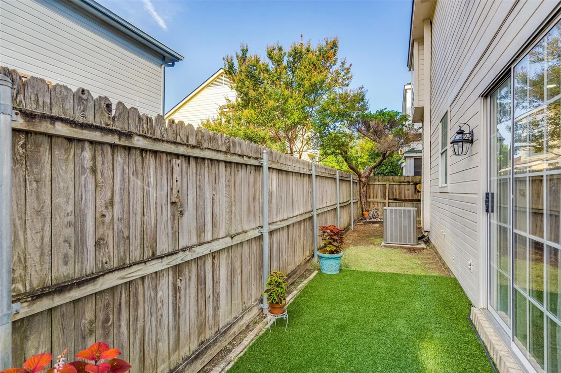 Photo of 1509 Collin Drive