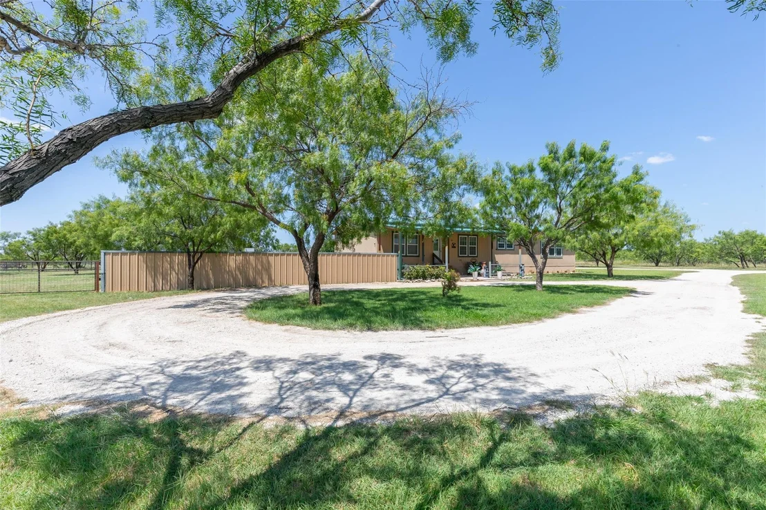 Photo of 239 County Road 123