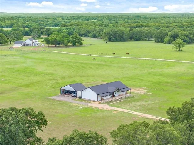 Photo of 15703 County Road 2854