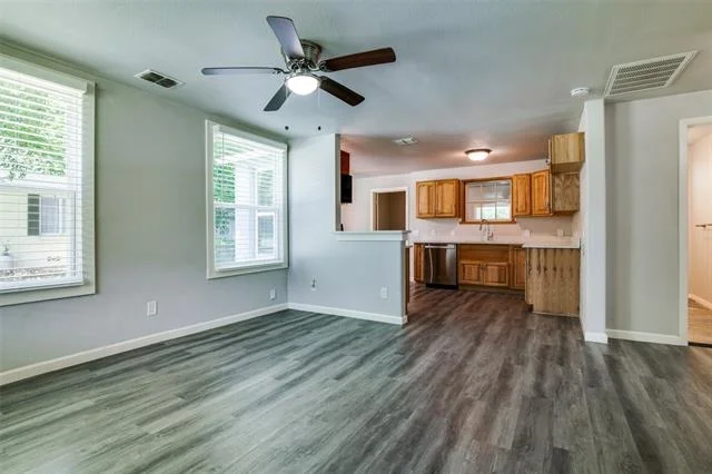 Photo of 606 W High Street