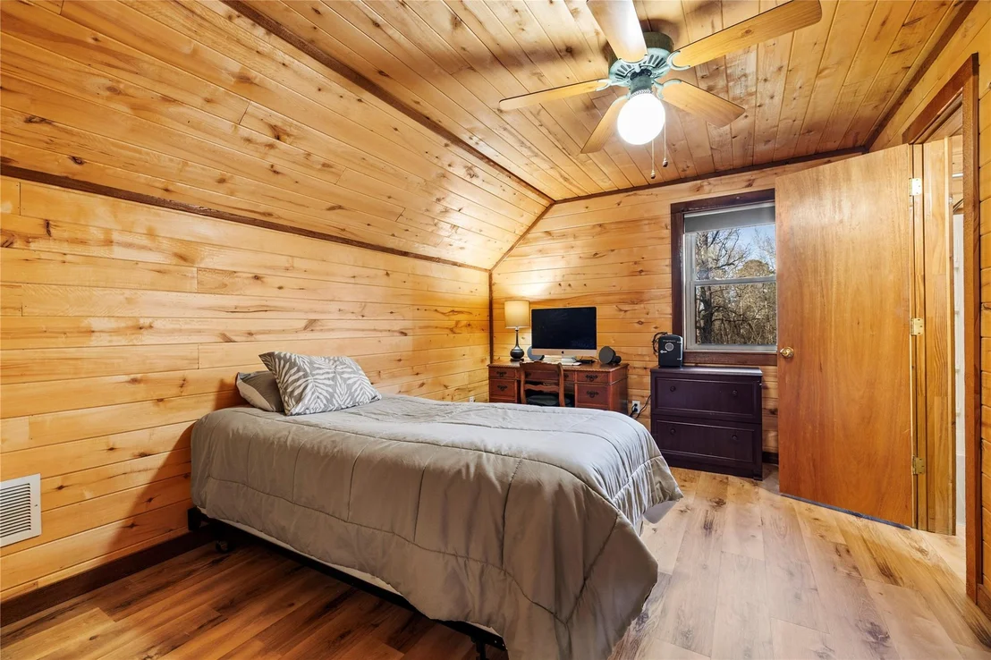 Photo of 1020 County Road 3277
