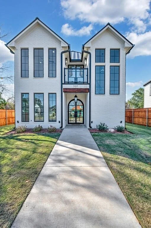 Photo of 707 S 9th Street