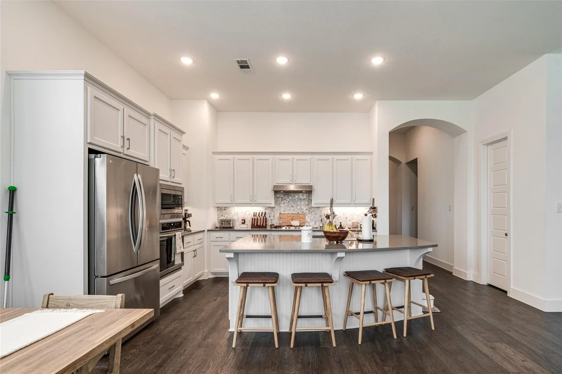 Photo of 704 Wycliffe Drive