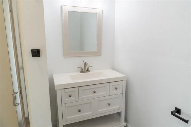 Photo of 11805 Juniper Lane