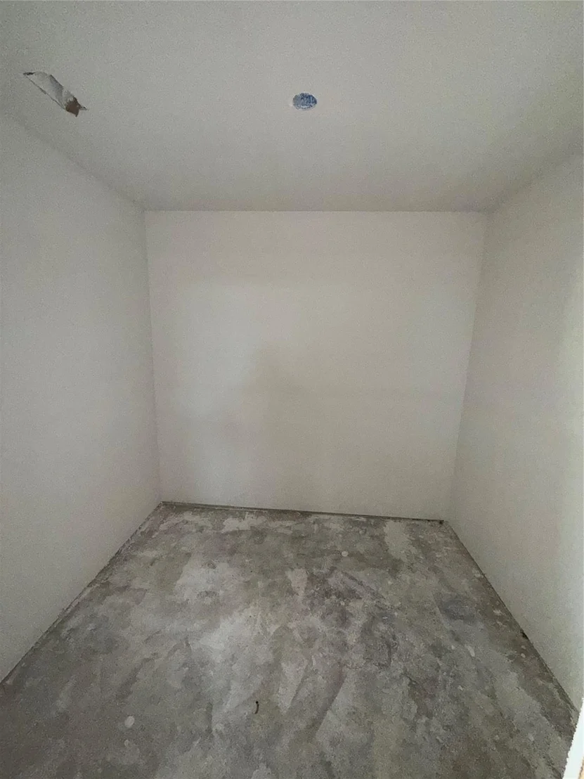 Photo of 3943 National Drive