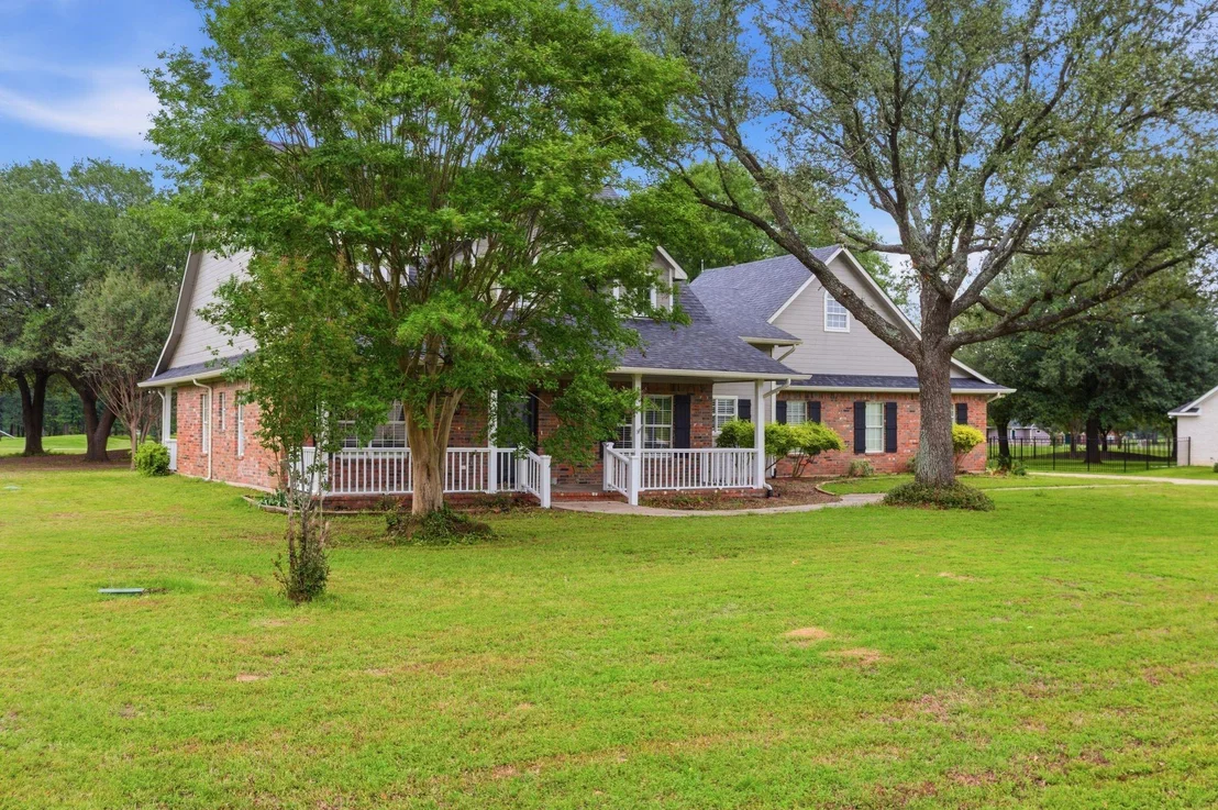 Photo of 249 Private Road 5940
