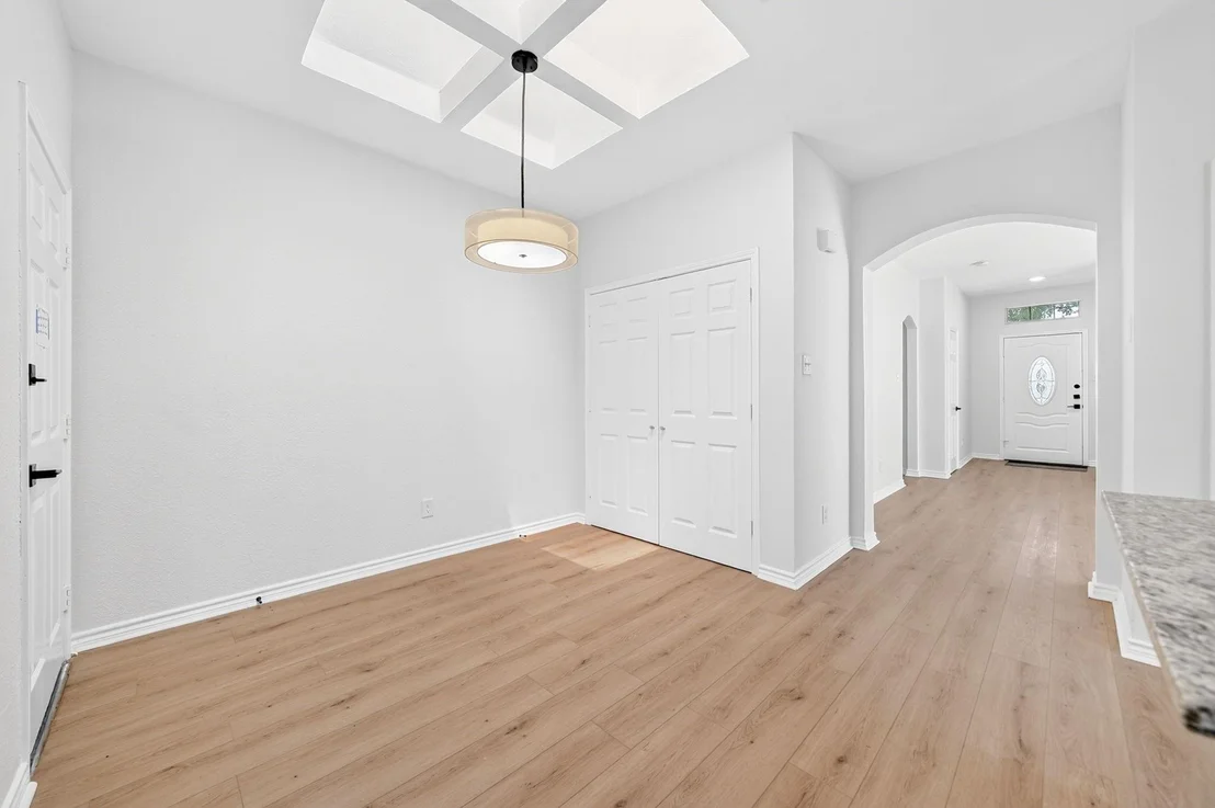 Photo of 7606 Harbor Drive
