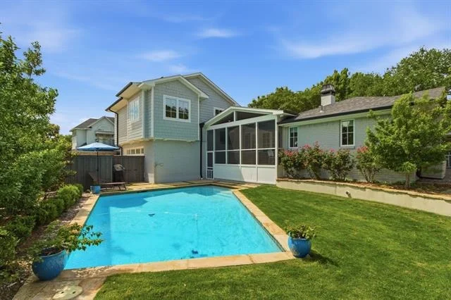 Photo of 409 Arborcrest Drive