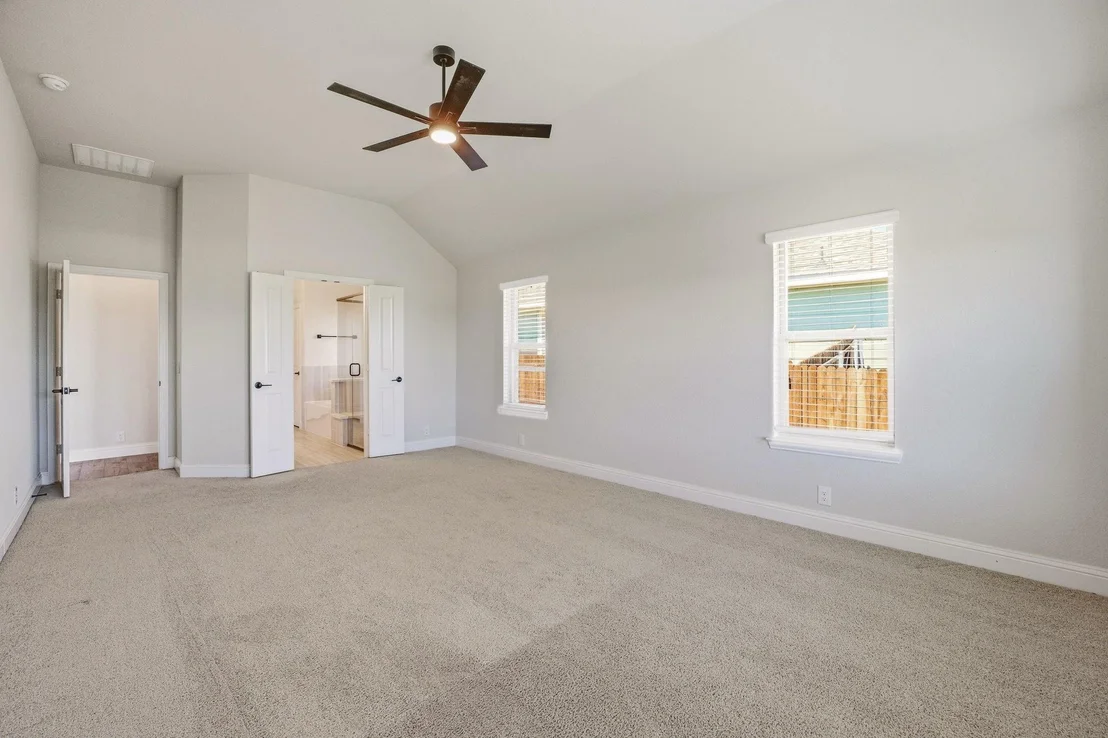 Photo of 800 Jaguar Ridge