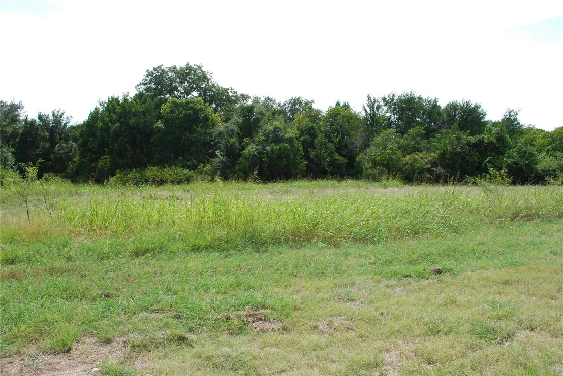 Photo of 4036 Whitecrest Drive