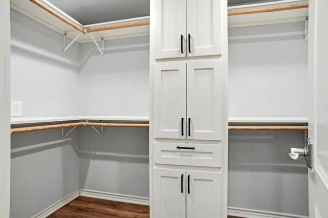 Photo of 4213 Winding Way