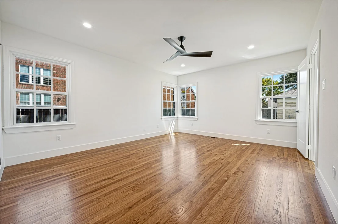 Photo of 4301 Glenwick Lane