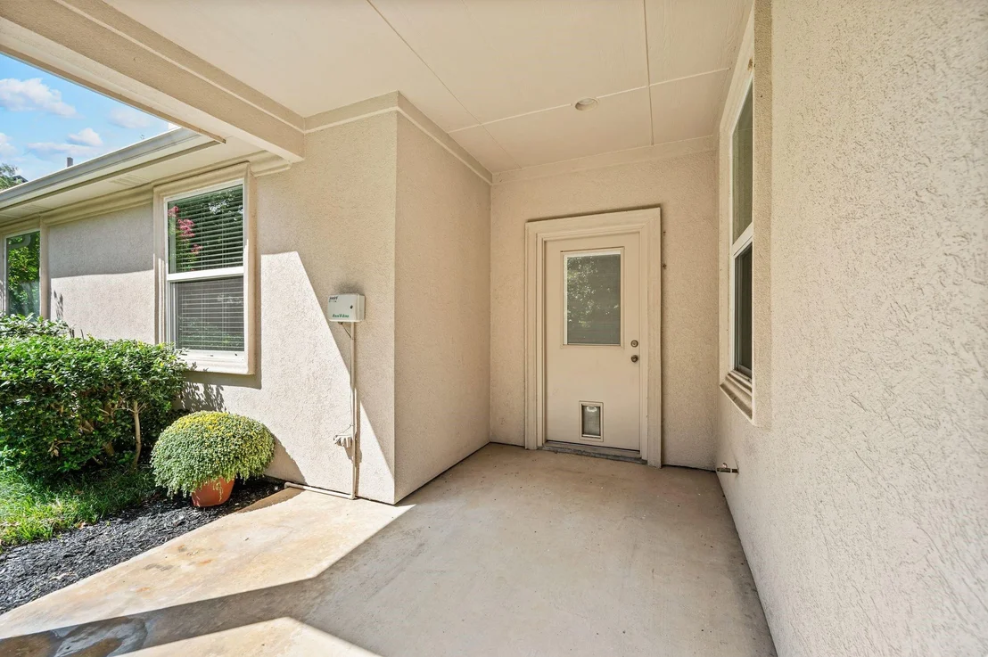 Photo of 614 Rosemead Drive