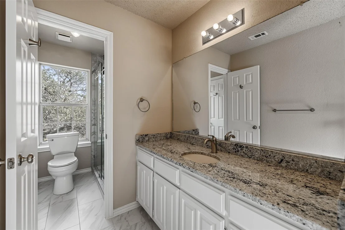 Photo of 1500 Arrowhead Drive