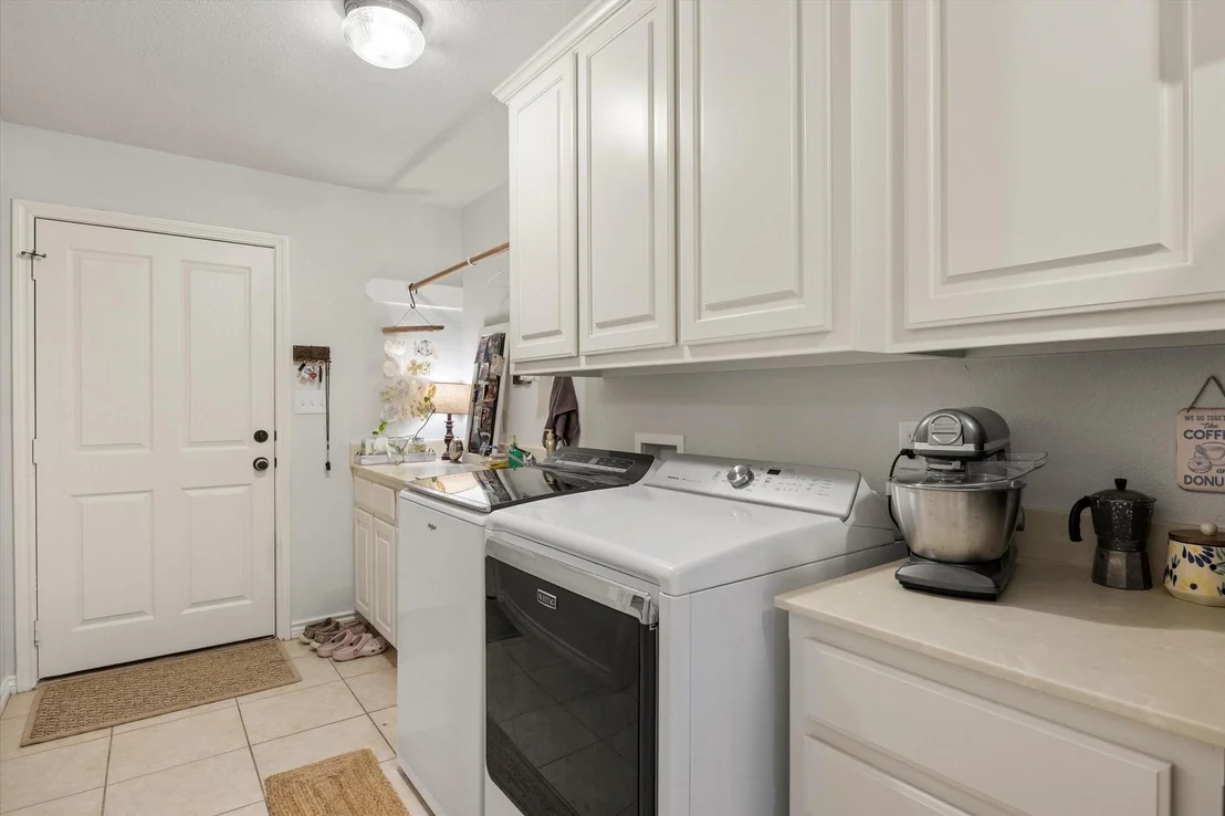 Photo of 4865 Compass Way