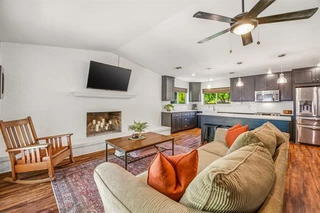 Photo of 1309 Cliff Drive