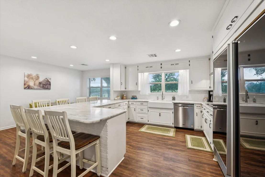 Photo of 2275 W Moonlight Drive