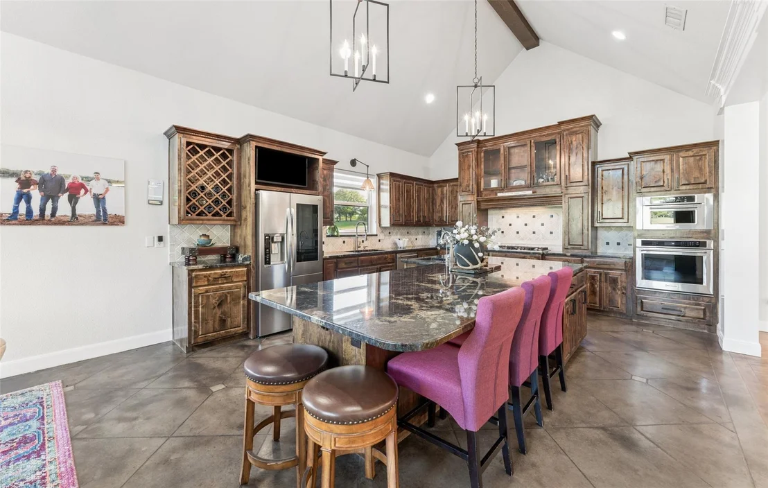 Photo of 492 County Road 4387