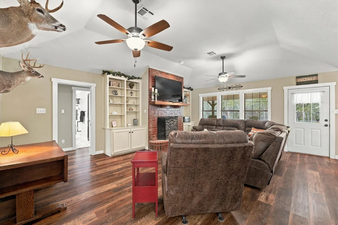 Photo of 1600 Fox Ridge Road