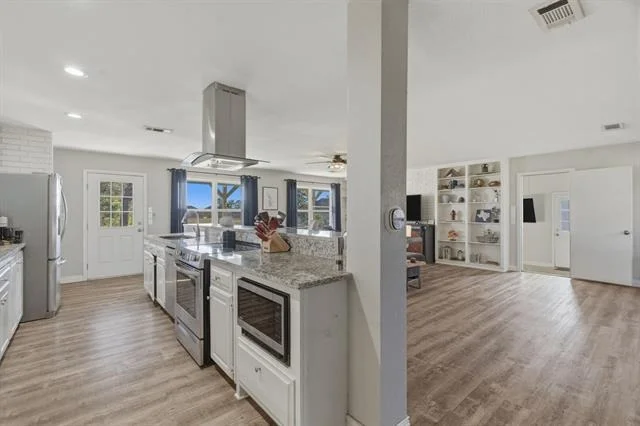 Photo of 143 Mohave Drive E