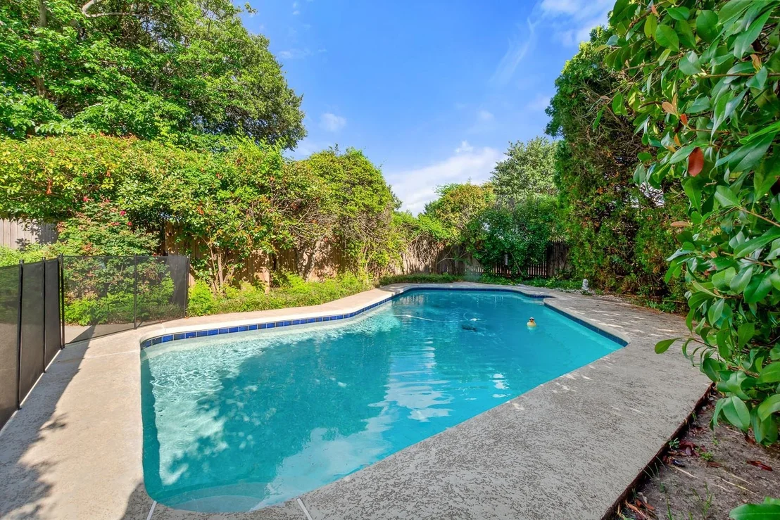 Photo of 803 Firestone Lane