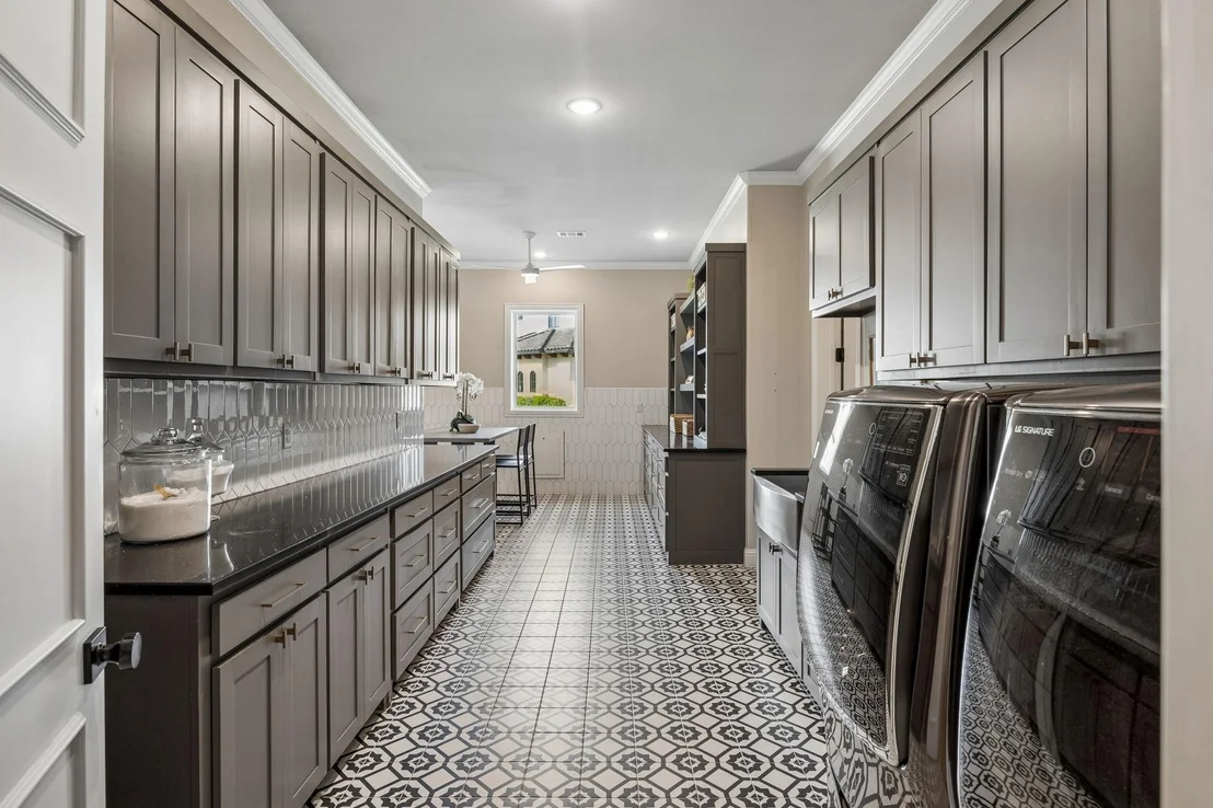 Photo of 600 Chatham Hill