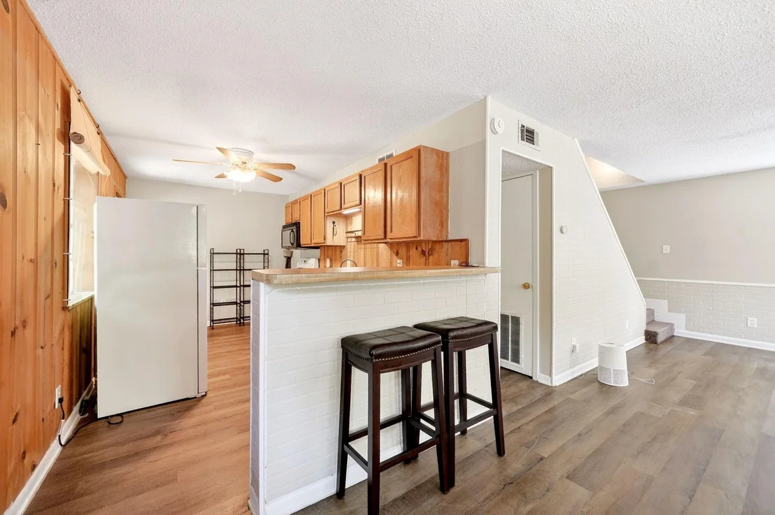 Photo of 7115 Brokenbow Drive