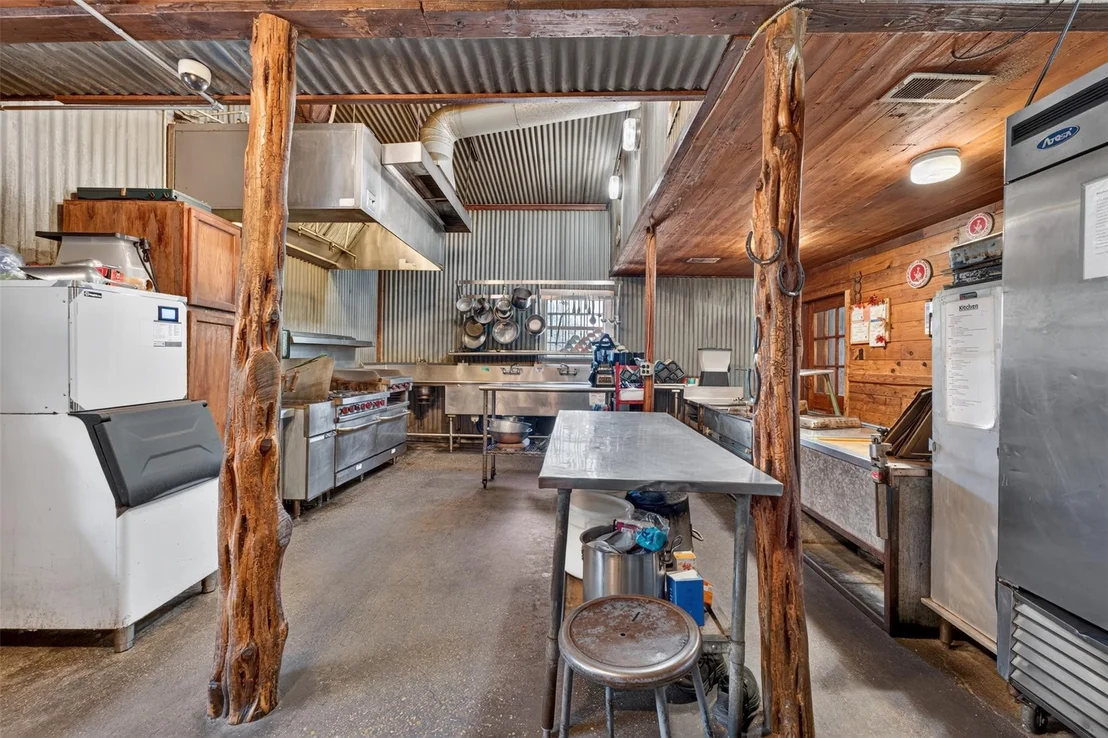 Photo of 2274 County Road 203 Loop