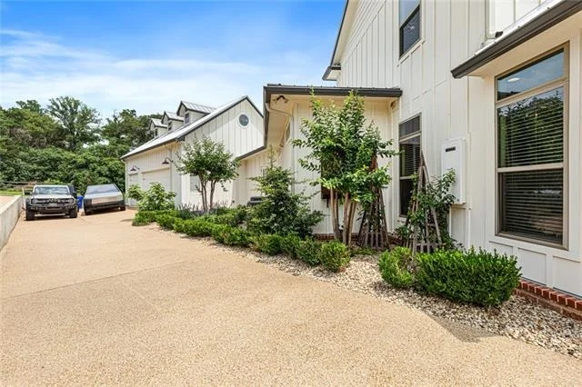 Photo of 3425 Edward Drive