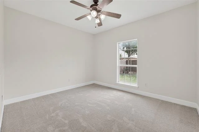 Photo of 3325 Silver Oaks Drive