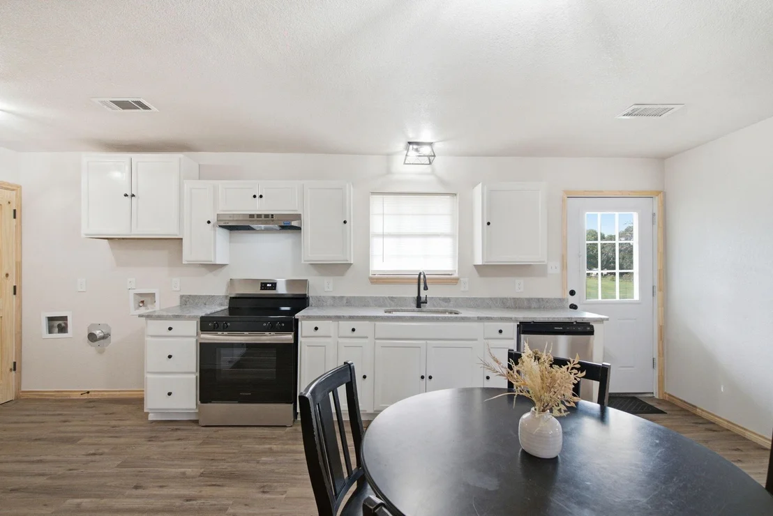 Photo of 517 Sandy Oaks Road