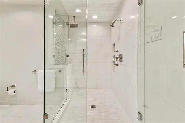 Photo of 7431 Larchview
