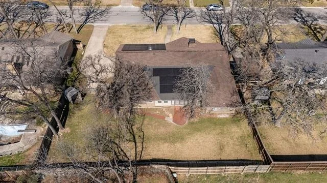 Photo of 203 Oak Forest Trail