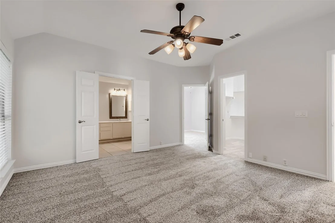 Photo of 1208 Dover Heights Trail