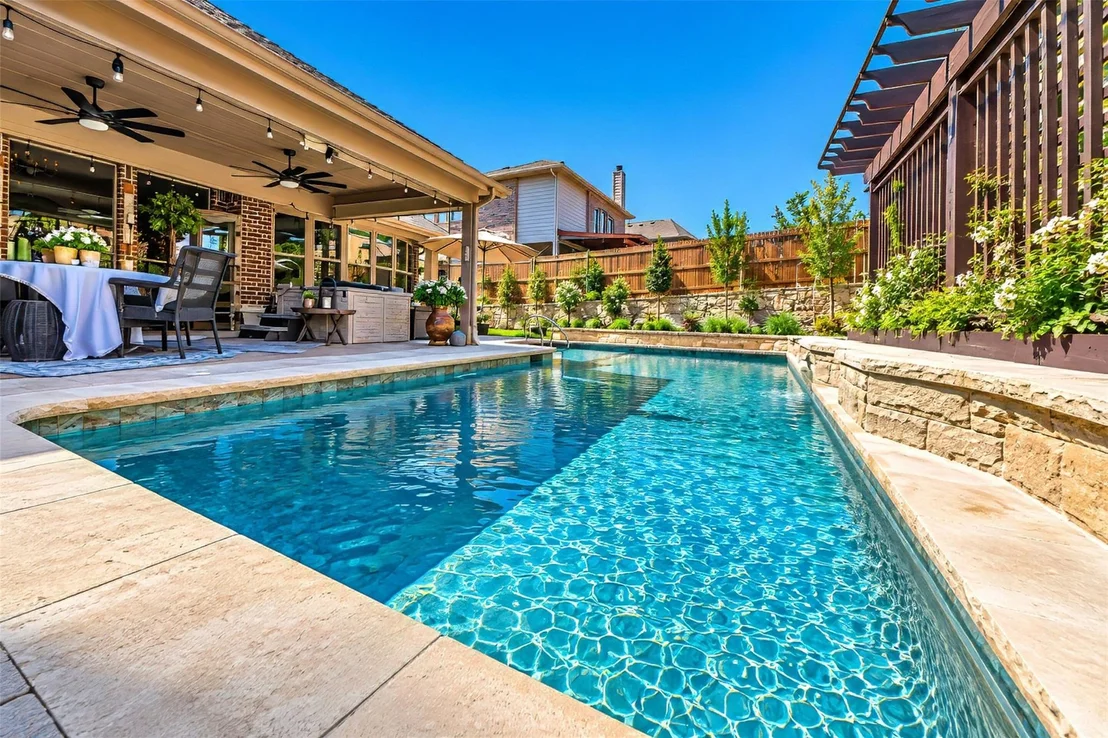 Photo of 745 Dalrock Road