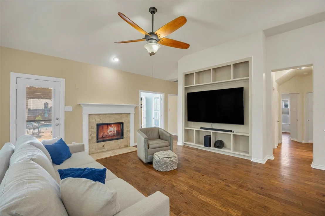 Photo of 12701 Welsh Walk