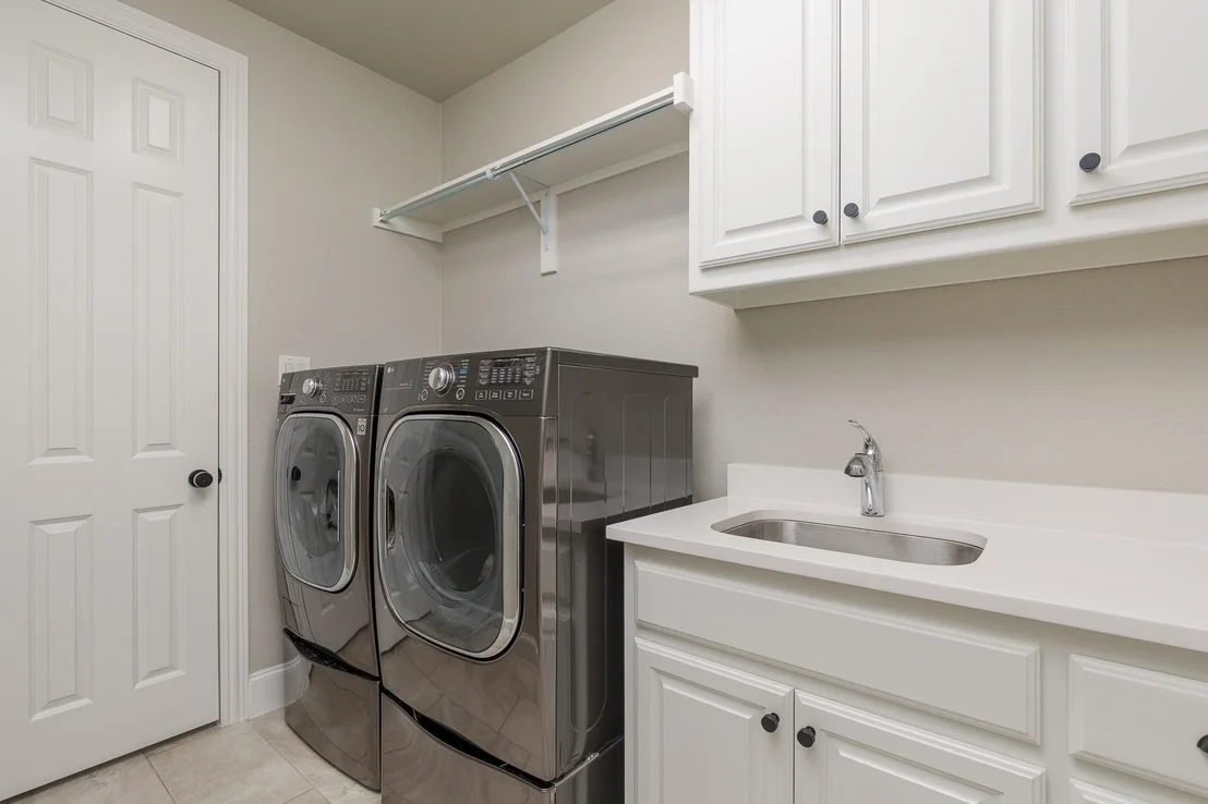 Photo of 3420 Redpine Drive