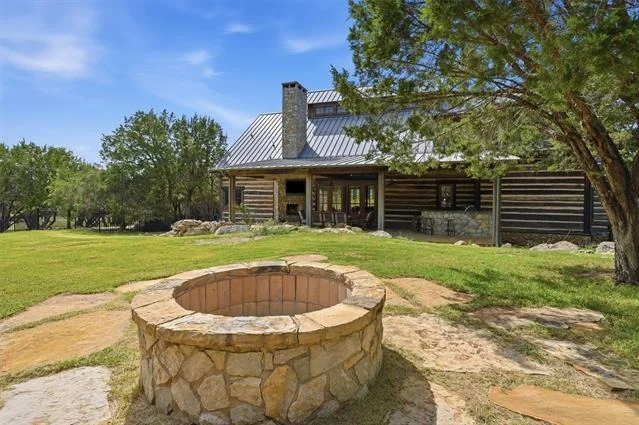 Photo of 1046 Grandview Drive