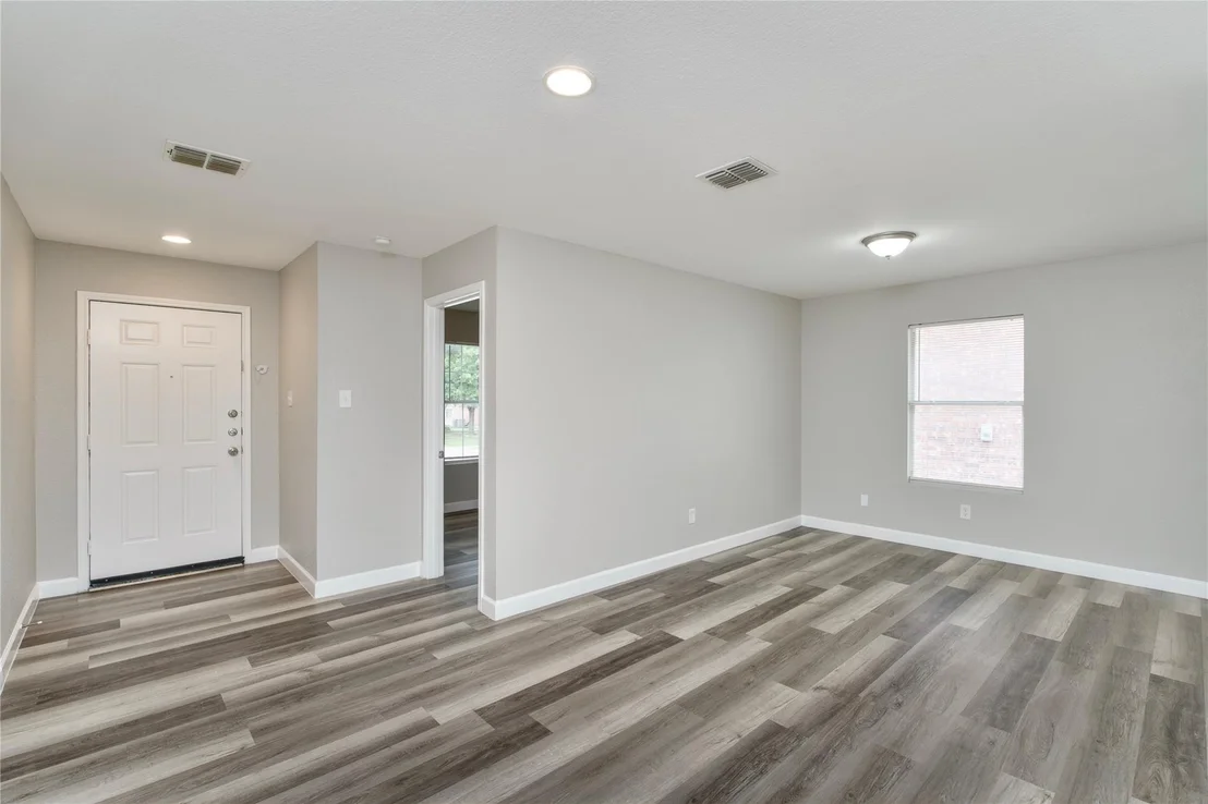 Photo of 829 Santa Rosa Drive