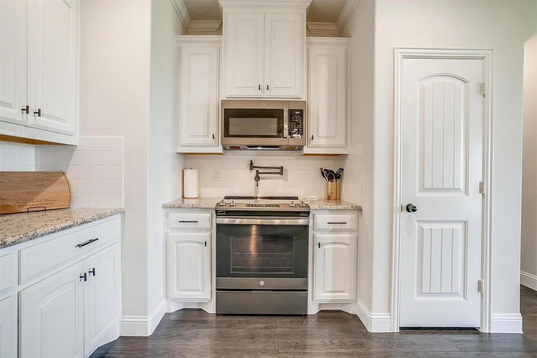 Photo of 340 Sanger Drive