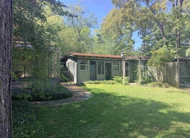 Photo of 1205 Lake Cross Road